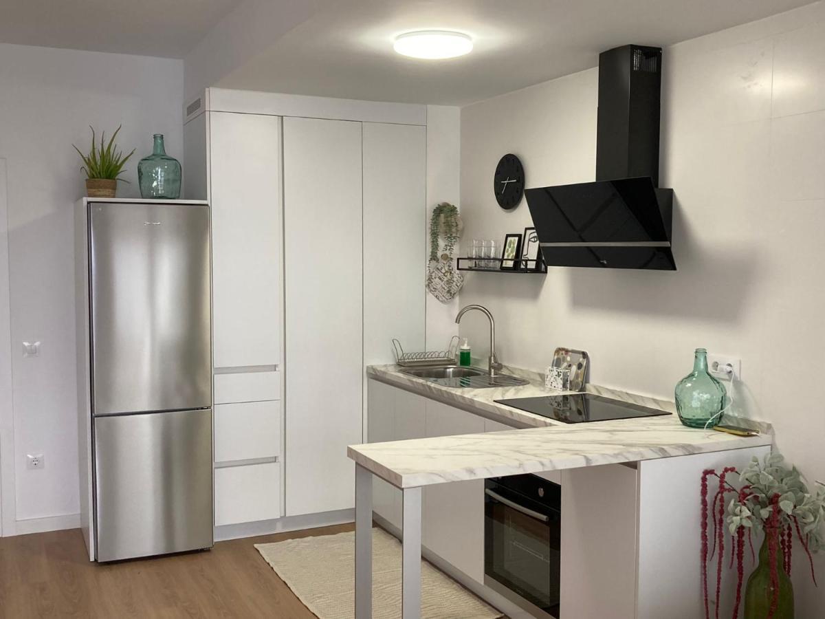 Apartamento Turistico Damajuana Parking Free Espartinas Exterior foto